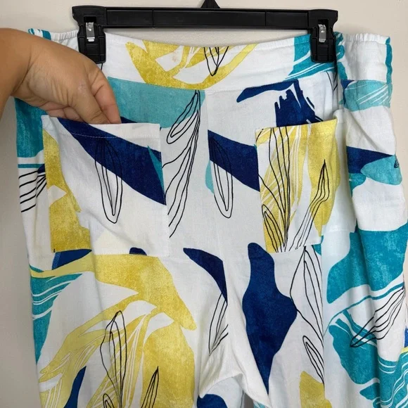 Chico's Vibrant Linen Lightweight Print Pants Size 16P - Picture 9 of 16